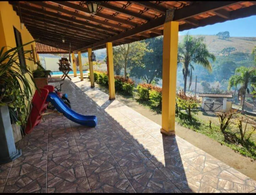 Chácara, 3 quartos, 2700 m² - Foto 2