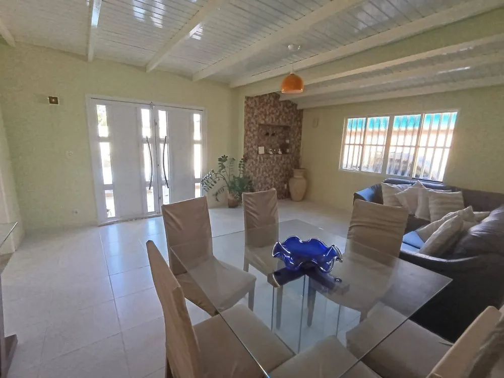 Casa, 4 quartos, 286 m² - Foto 2