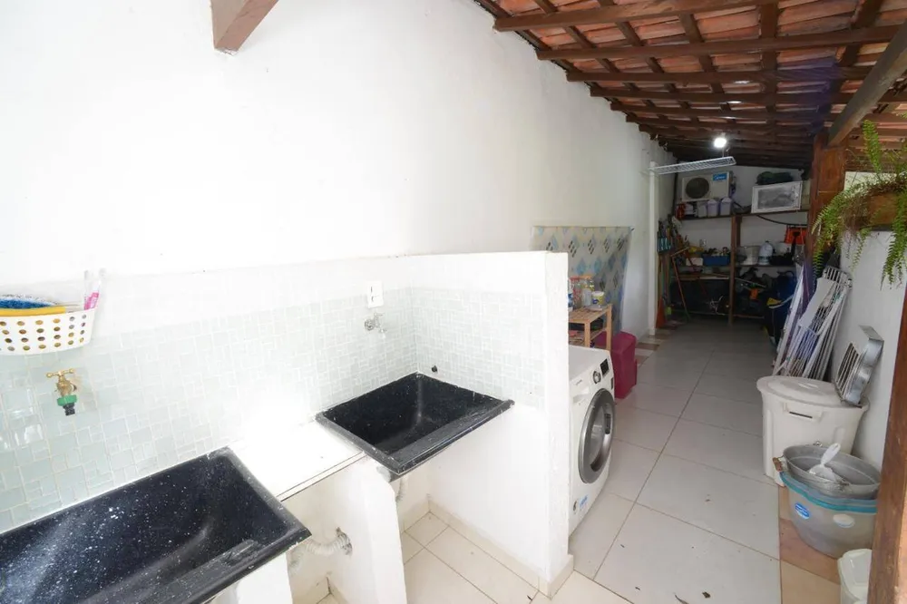 Casa, 6 quartos, 259 m² - Foto 11