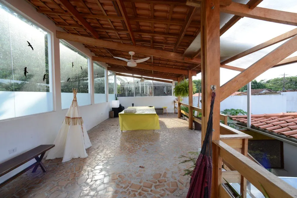 Casa, 6 quartos, 259 m² - Foto 9