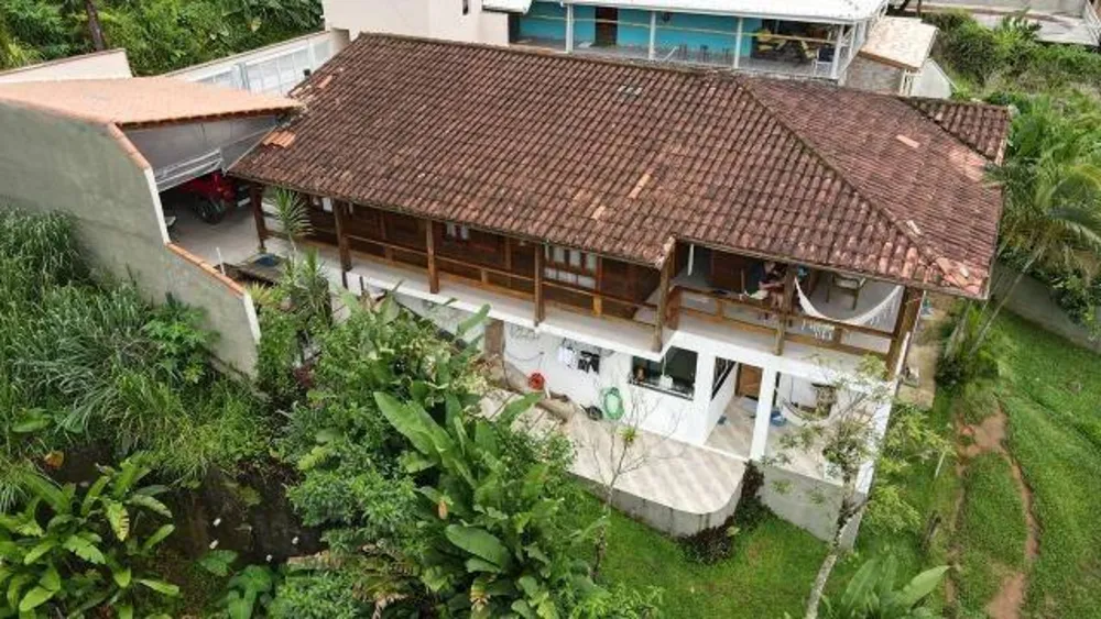 Casa, 4 quartos, 180 m² - Foto 2