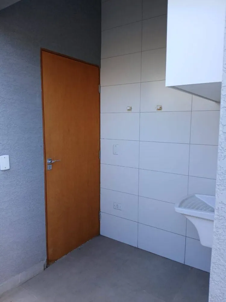 Casa, 3 quartos, 84 m² - Foto 2