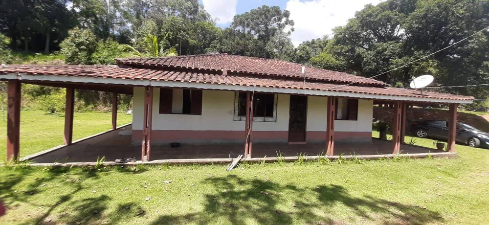 Chácara, 3 quartos, 4300 m² - Foto 1