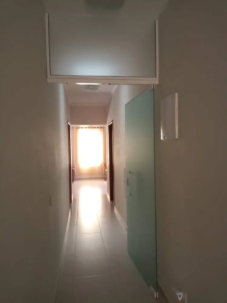 Casa, 4 quartos, 252 m² - Foto 2