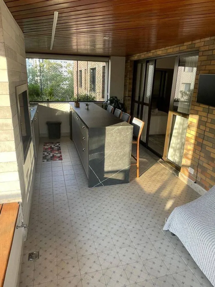 Apartamento, 3 quartos, 250 m² - Foto 6