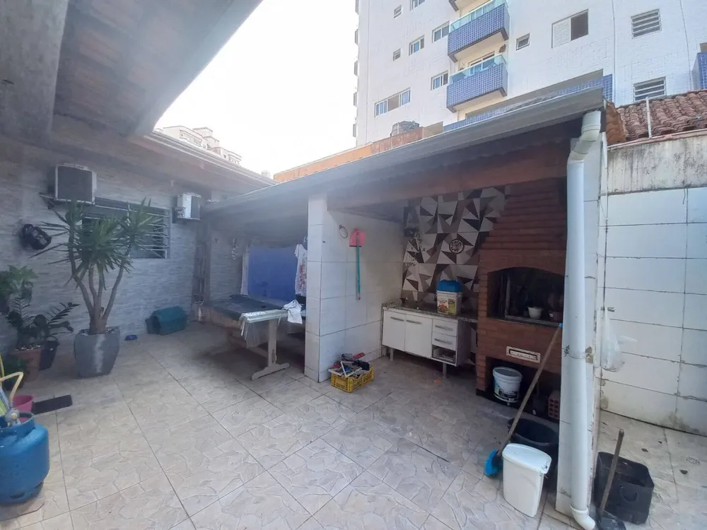 Casa, 4 quartos, 278 m² - Foto 1