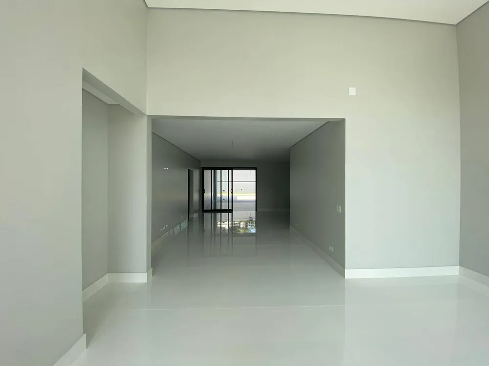 Casa, 3 quartos, 249 m² - Foto 6