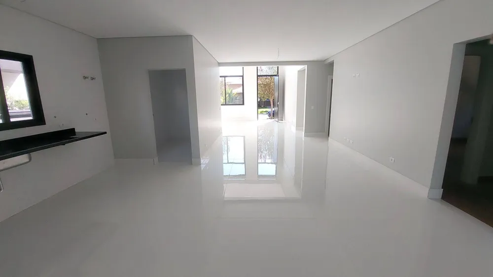 Casa, 3 quartos, 249 m² - Foto 1