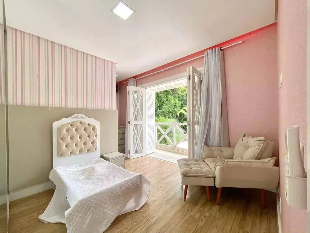 Sobrado, 5 quartos, 245 m² - Foto 4