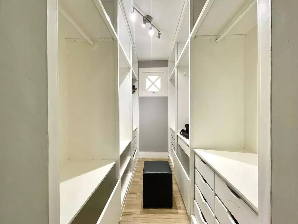 Sobrado, 5 quartos, 245 m² - Foto 2