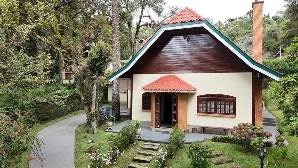 Casa, 3 quartos, 292 m² - Foto 1