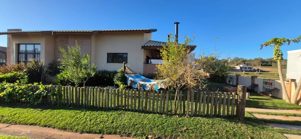 Casa, 5 quartos, 207 m² - Foto 1