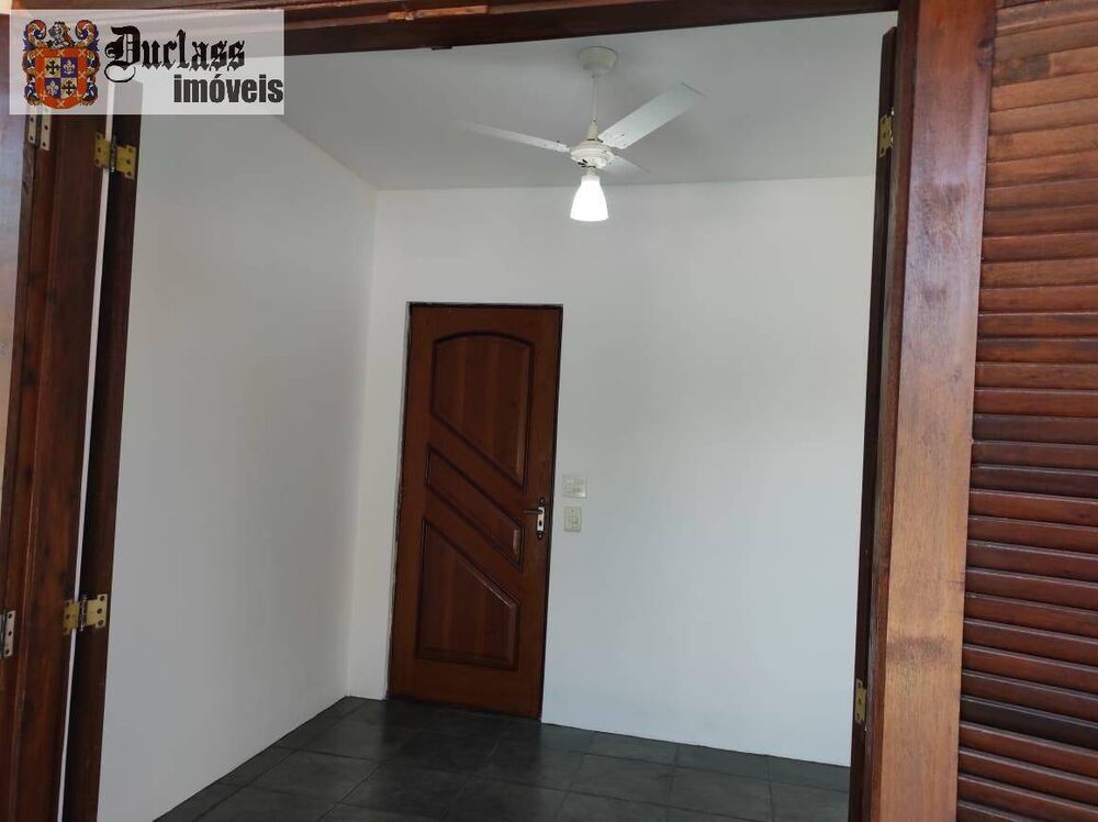 Chácara, 4 quartos, 1065 m² - Foto 1