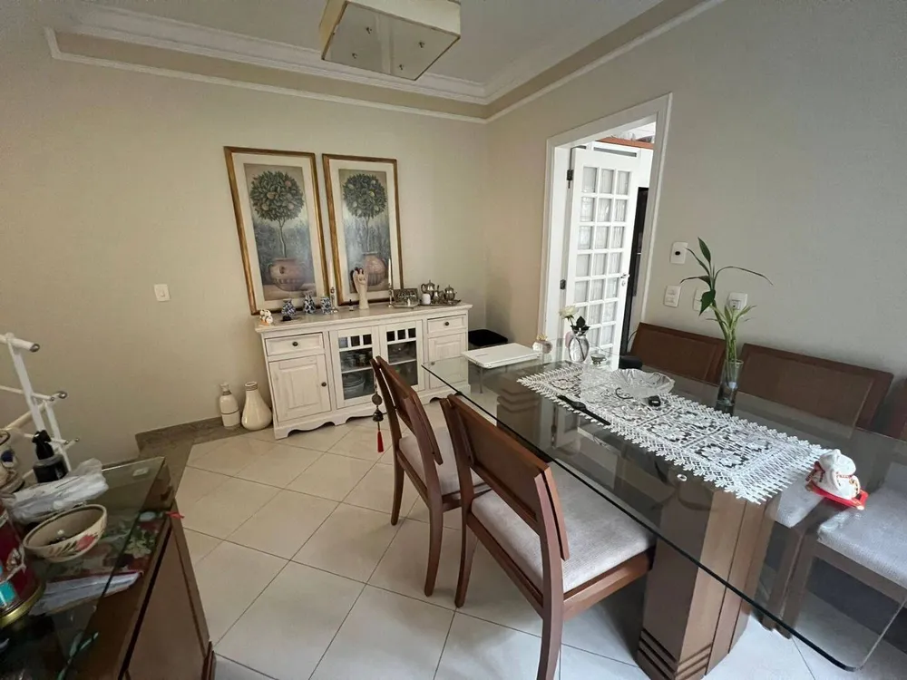 Sobrado, 4 quartos, 257 m² - Foto 2