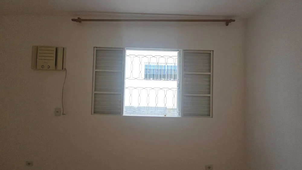 Casa, 3 quartos, 181 m² - Foto 1