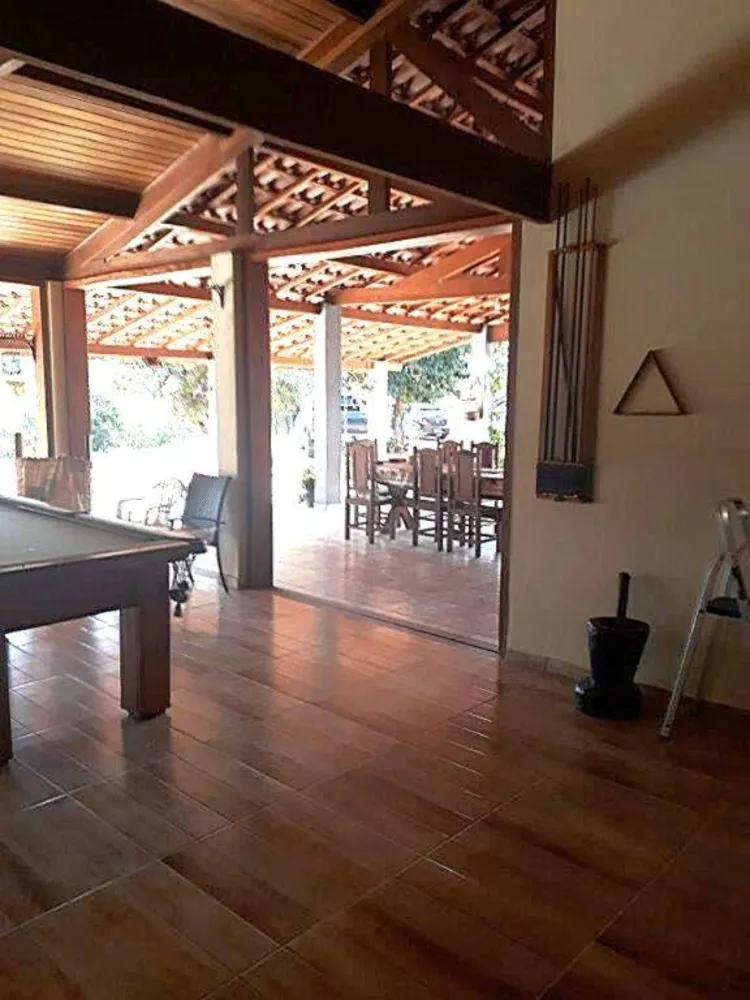 Chácara, 3 quartos, 3700 m² - Foto 2