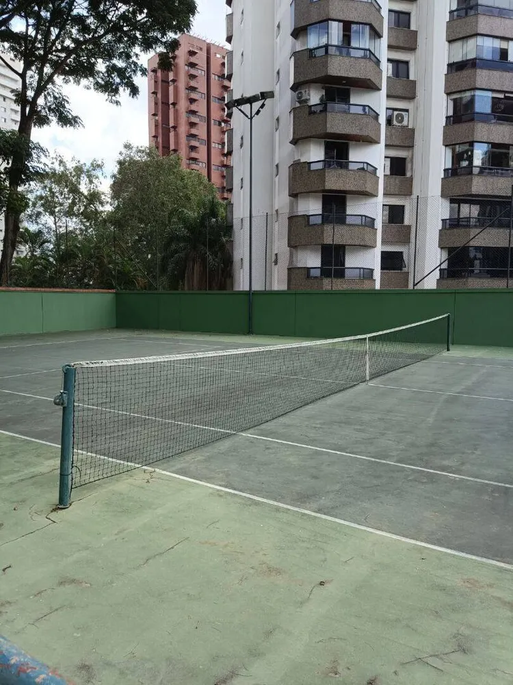 Cobertura, 4 quartos, 236 m² - Foto 3