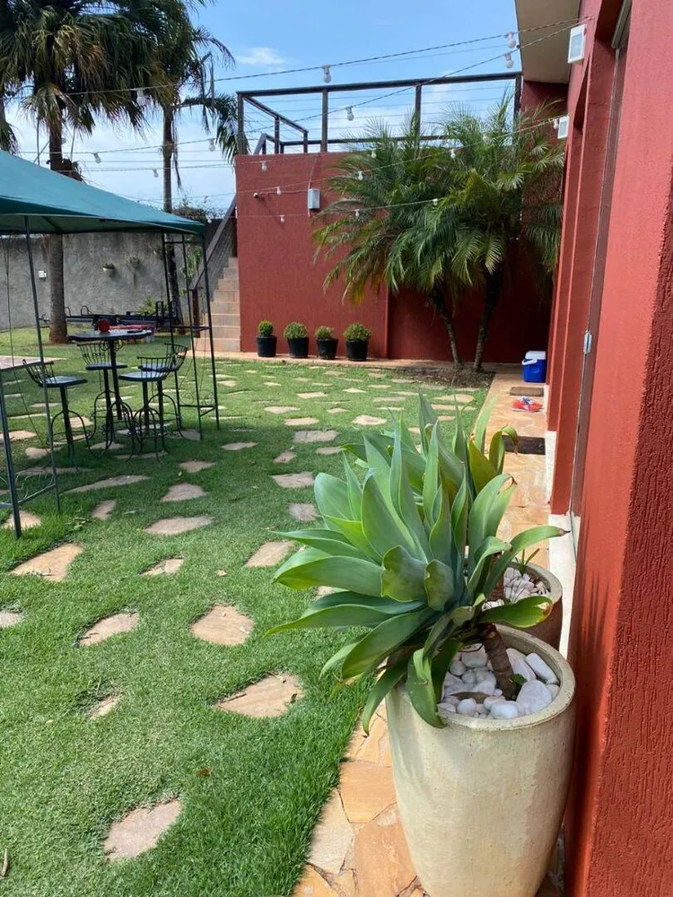 Casa, 3 quartos, 300 m² - Foto 1