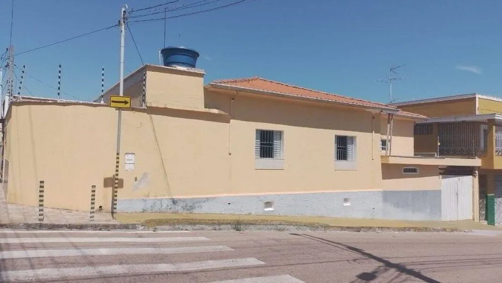 Casa, 3 quartos, 172 m² - Foto 1