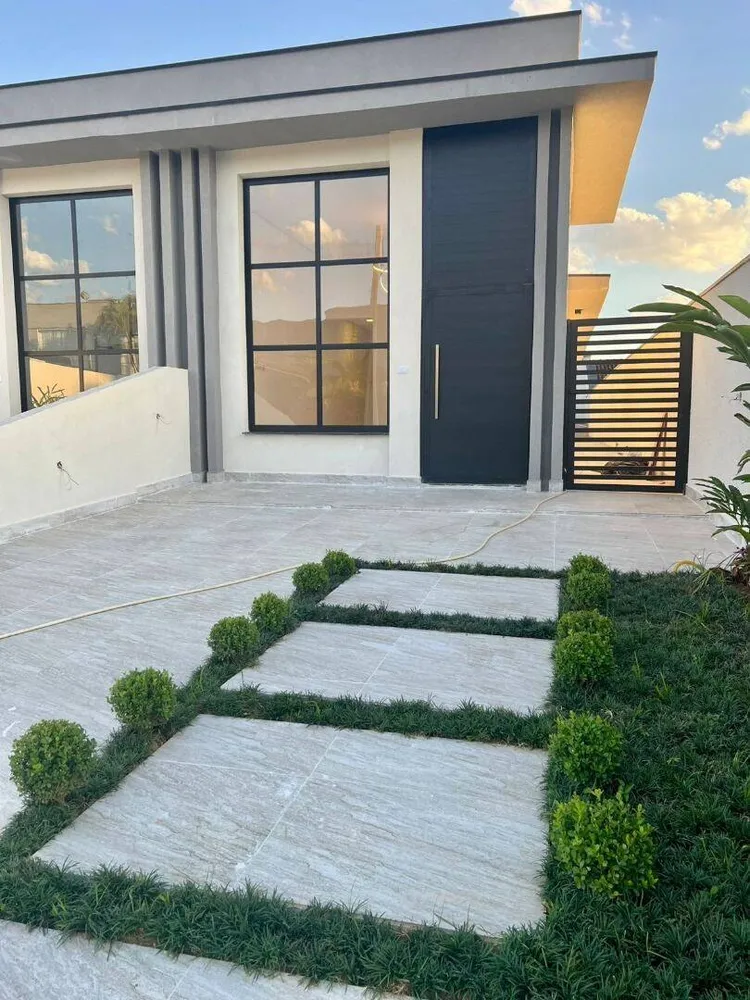 Casa, 3 quartos, 144 m² - Foto 1