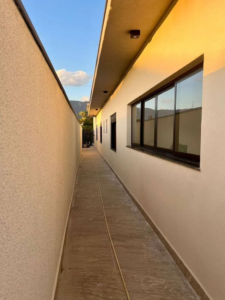 Casa, 3 quartos, 144 m² - Foto 8