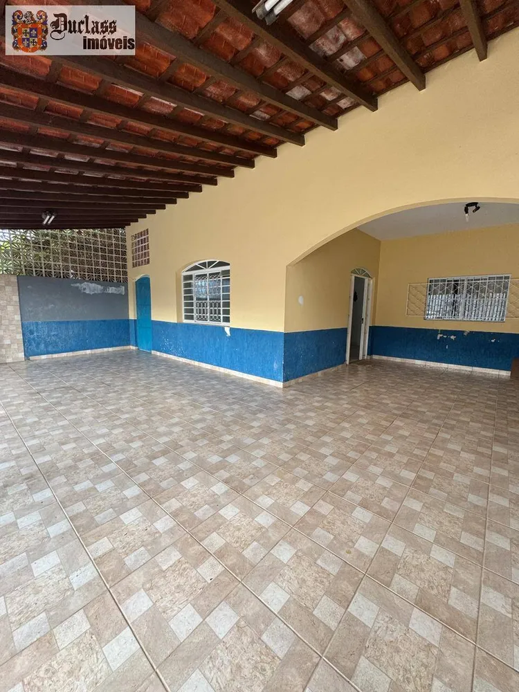 Casa, 4 quartos, 165 m² - Foto 1