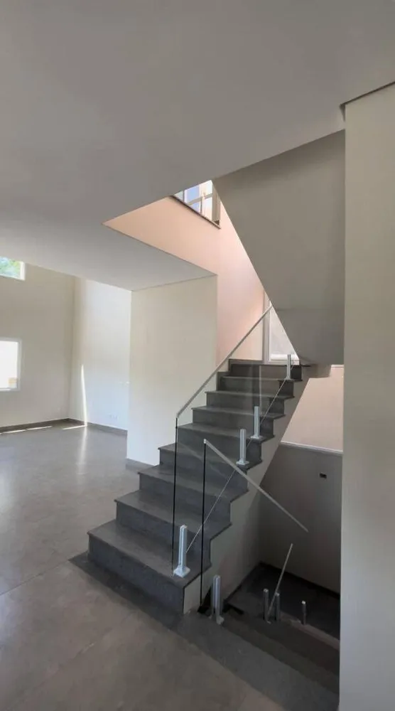 Sobrado, 4 quartos, 286 m² - Foto 3