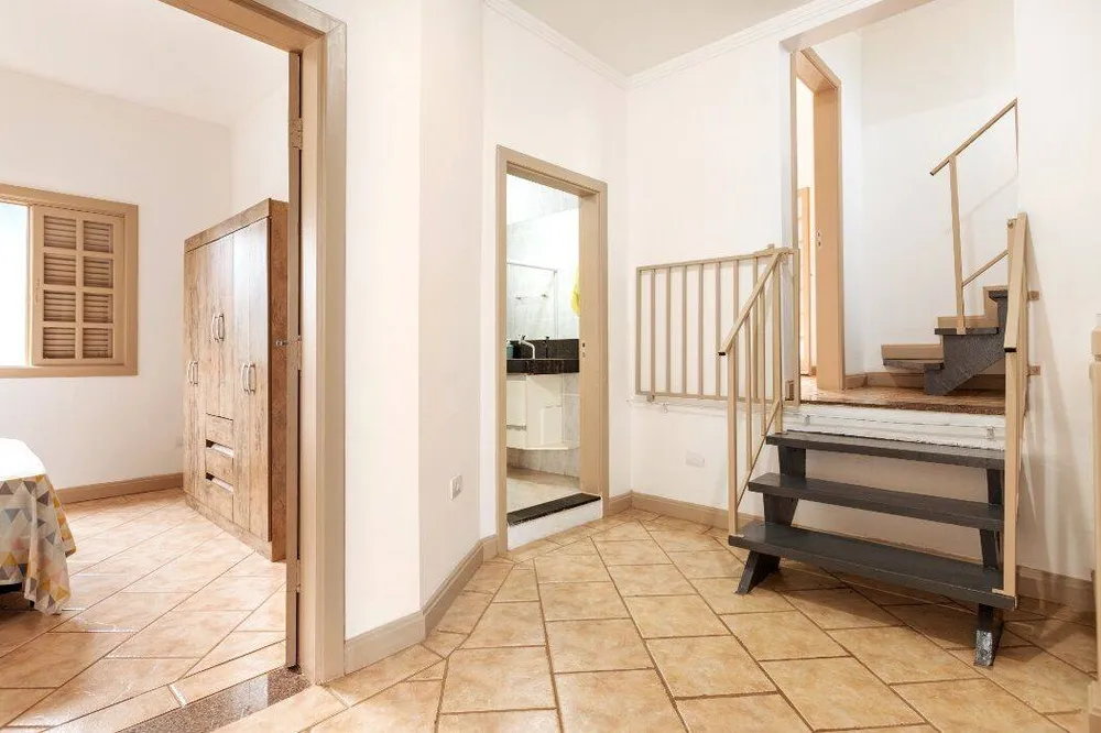 Sobrado, 5 quartos, 338 m² - Foto 3