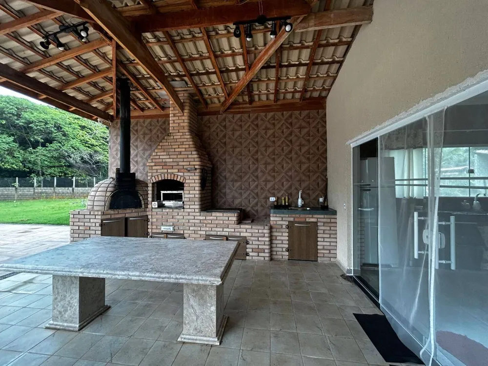 Chácara, 4 quartos, 2400 m² - Foto 4