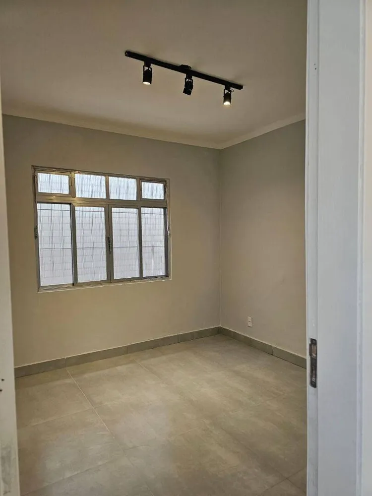 Casa, 3 quartos, 192 m² - Foto 1
