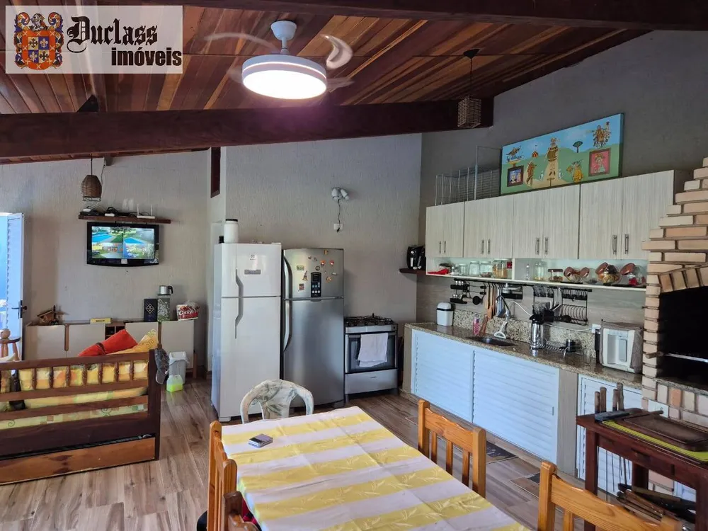 Chácara, 3 quartos, 1015 m² - Foto 4