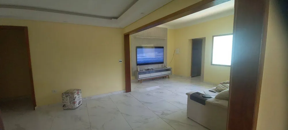 Chácara, 4 quartos, 960 m² - Foto 1