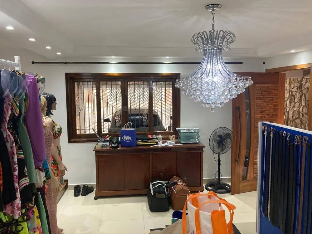 Sobrado, 4 quartos, 320 m² - Foto 2