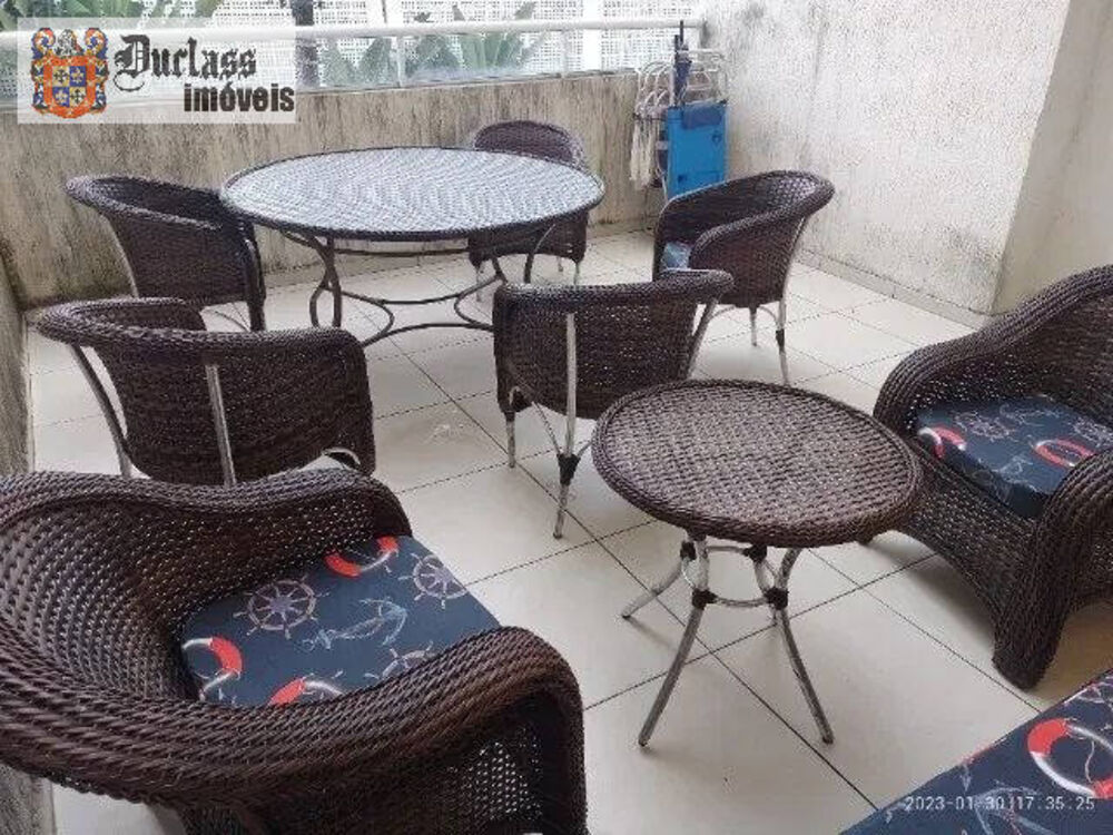 Apartamento à venda com 2 quartos, 63m² - Foto 2