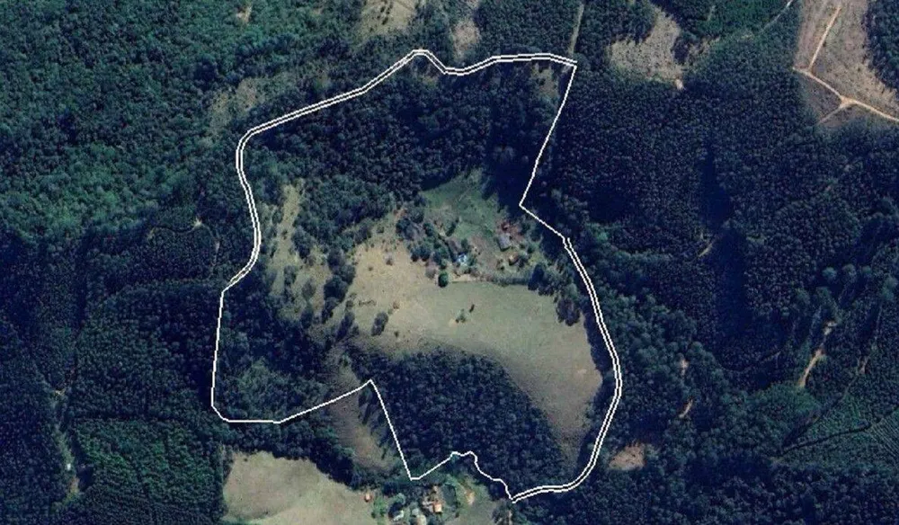 Sítio, 4 quartos, 17 hectares - Foto 1