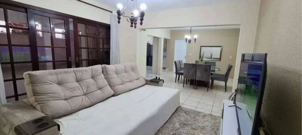 Sobrado, 2 quartos, 285 m² - Foto 1
