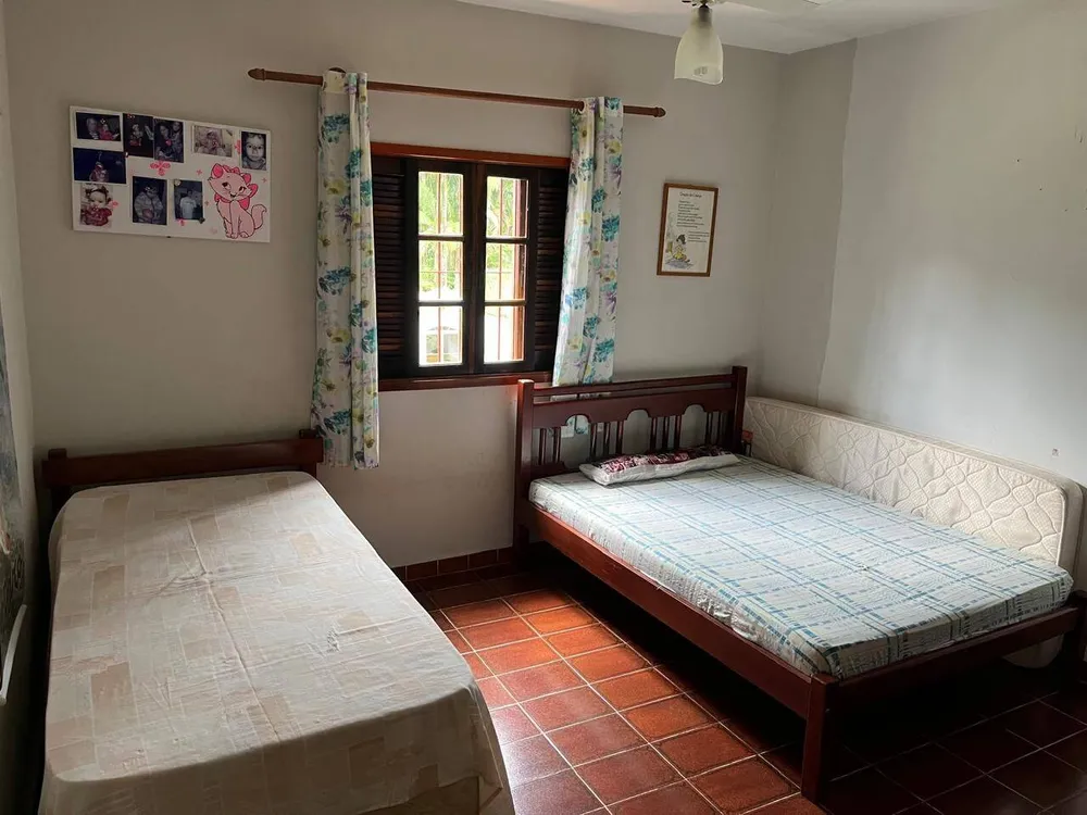 Chácara, 4 quartos, 2131 m² - Foto 2
