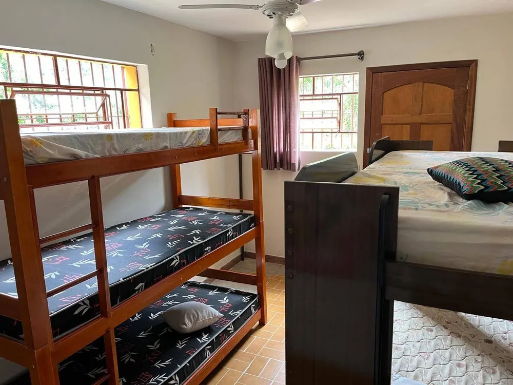 Chácara, 4 quartos, 2131 m² - Foto 8