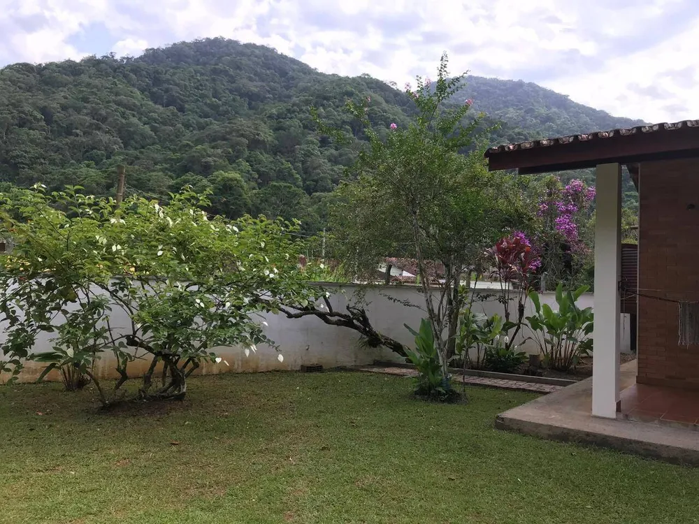 Casa, 3 quartos, 241 m² - Foto 2