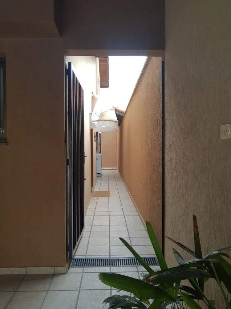 Casa, 3 quartos, 200 m² - Foto 12