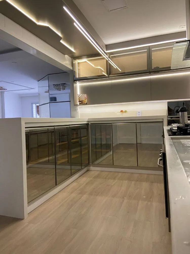 Apartamento, 4 quartos, 233 m² - Foto 3