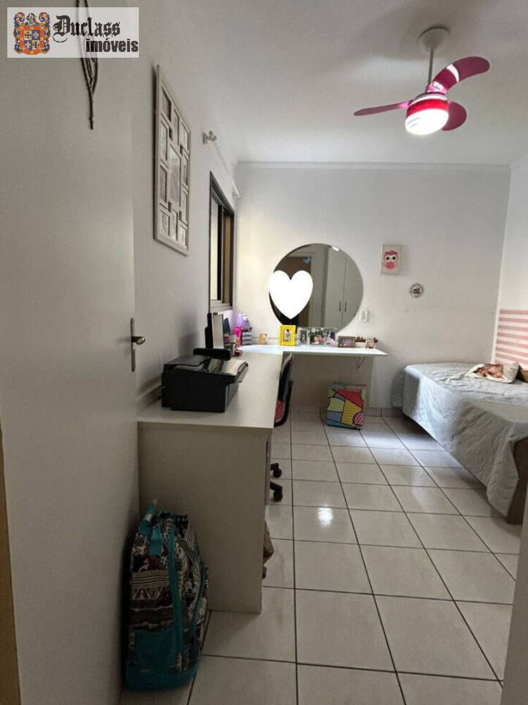 Apartamento à venda com 3 quartos, 107m² - Foto 7