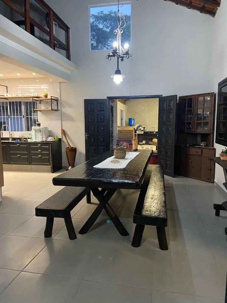 Chácara, 10 quartos, 1500 m² - Foto 2
