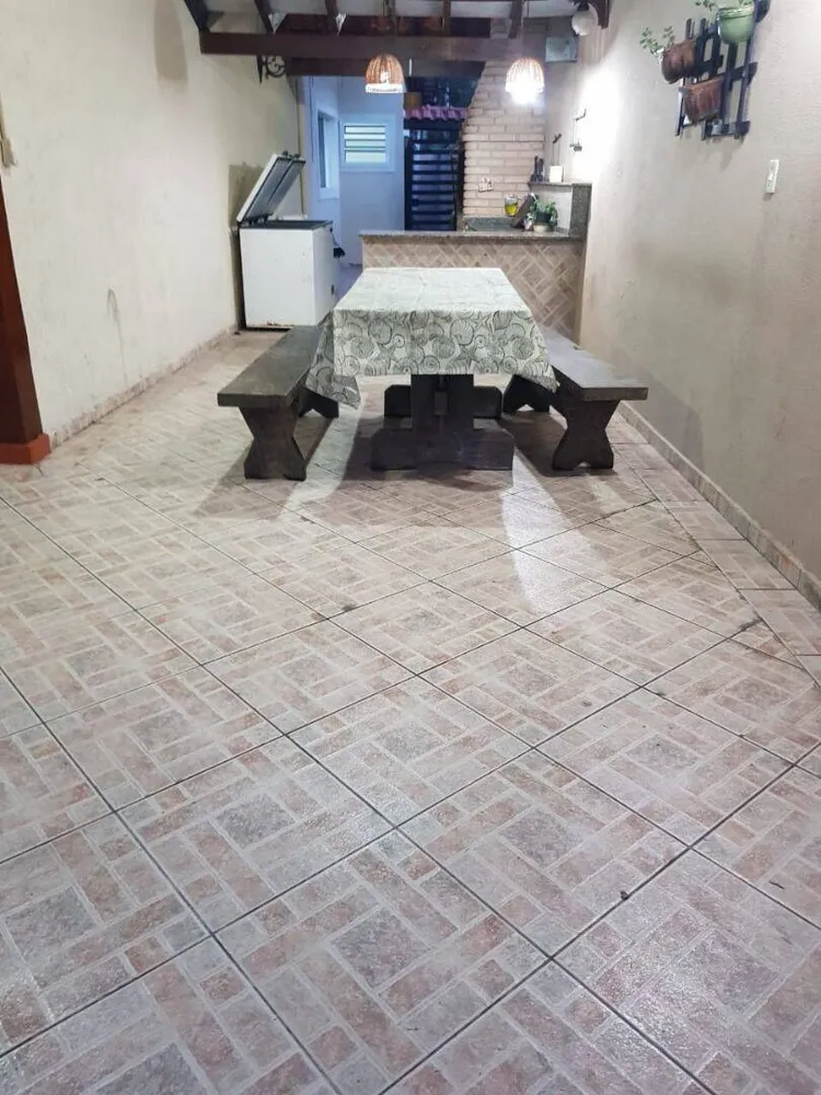Casa, 3 quartos, 258 m² - Foto 4