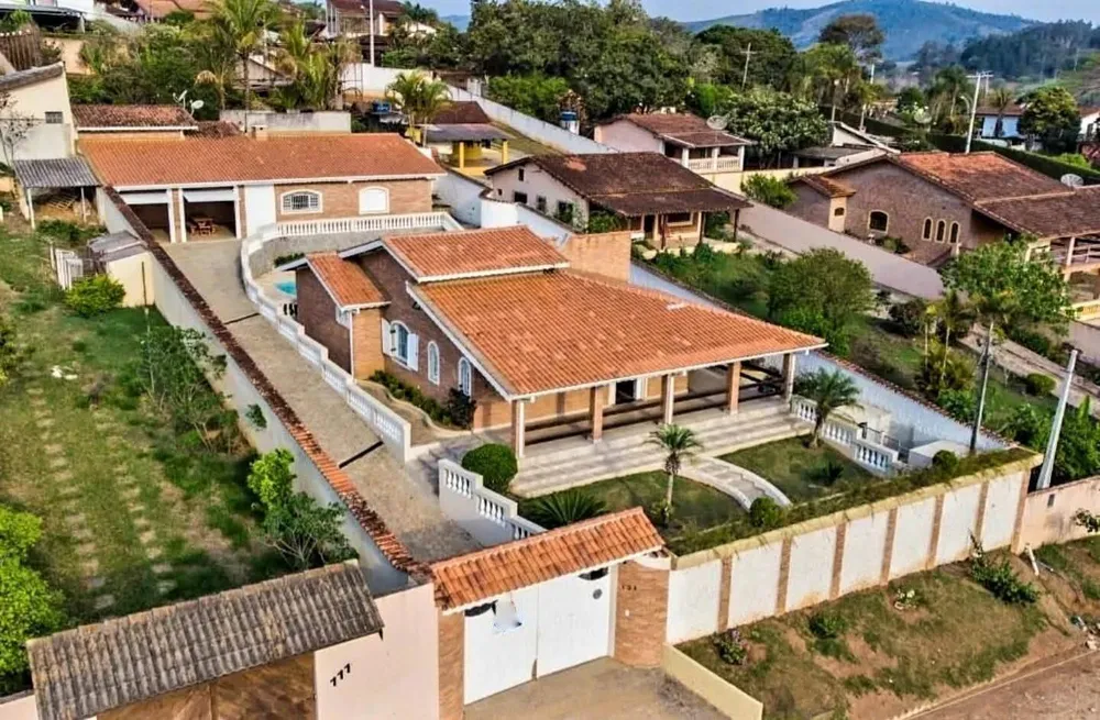 Chácara, 3 quartos, 800 m² - Foto 1