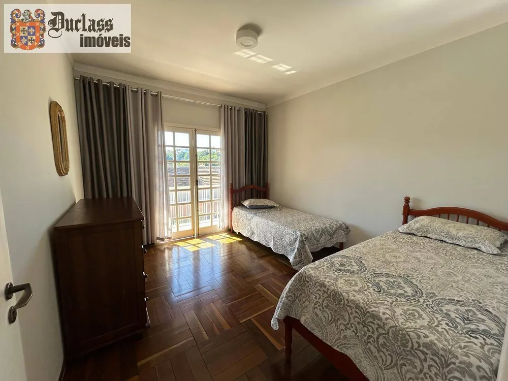 Casa, 3 quartos, 261 m² - Foto 9