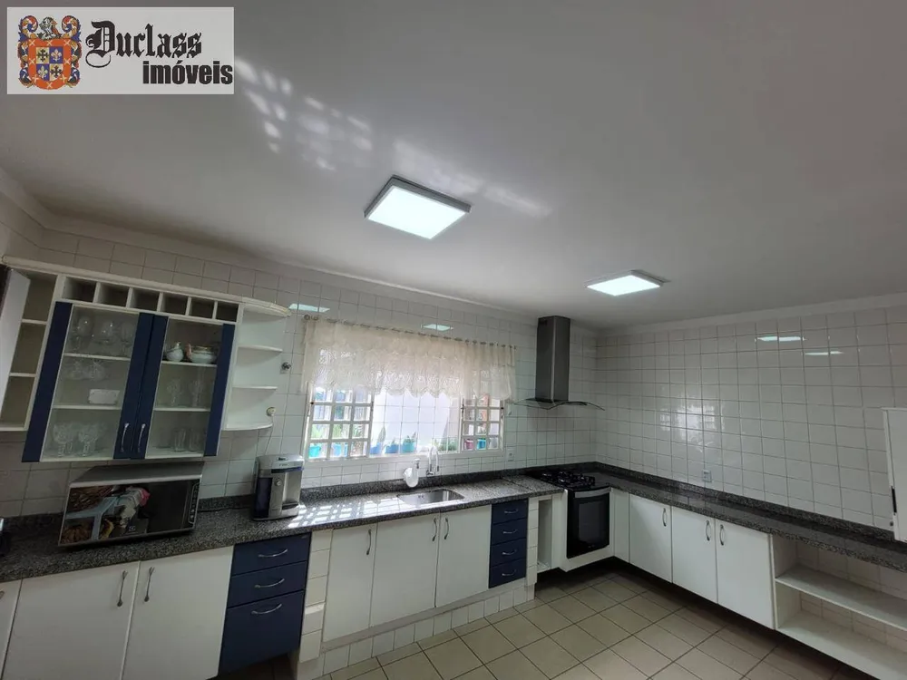 Casa, 3 quartos, 261 m² - Foto 7