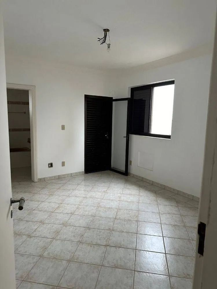 Apartamento, 4 quartos, 185 m² - Foto 1