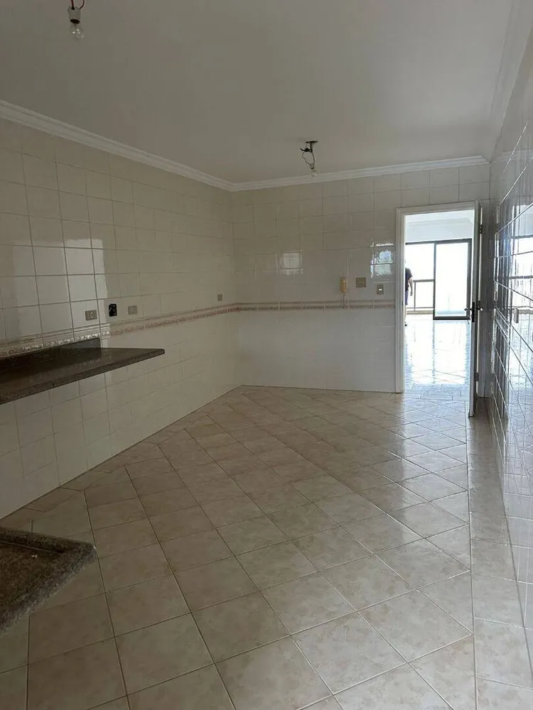 Apartamento, 4 quartos, 185 m² - Foto 4