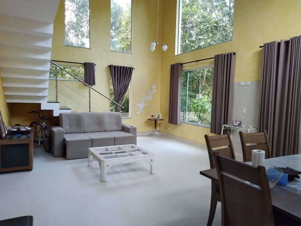Sobrado, 4 quartos, 157 m² - Foto 1